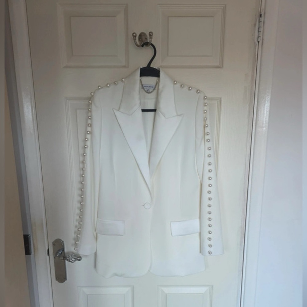 NADINE MERABI Charlotte White Embellished Blazer - Picture 6 of 13